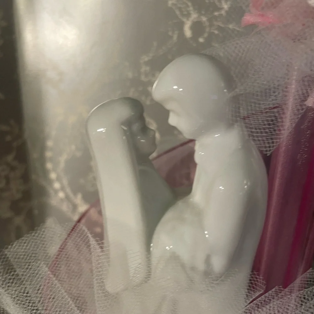 Wedding cake topper Wilton  vintage New Man and Woman in Love